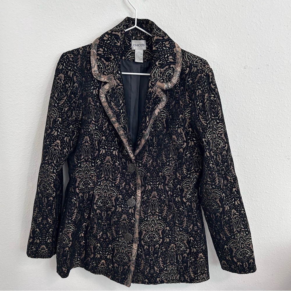 Chico's Elegant Black and brass/bronze color